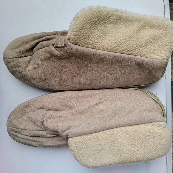 Now Shoes - Slippers home shoes warm by Now, size 9